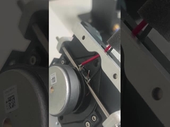 自動はんだ付けする機械